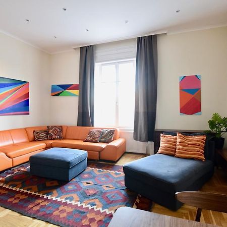 Luxury Apartment by Hi5 - Király street Suite Budapešť Exteriér fotografie