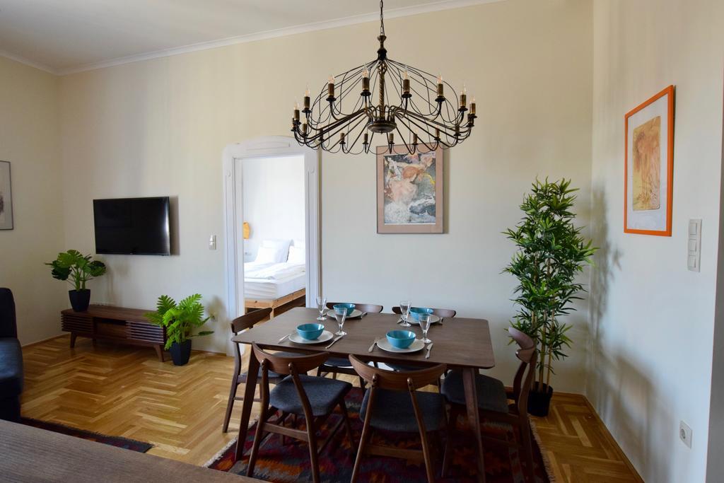 Luxury Apartment by Hi5 - Király street Suite Budapešť Exteriér fotografie