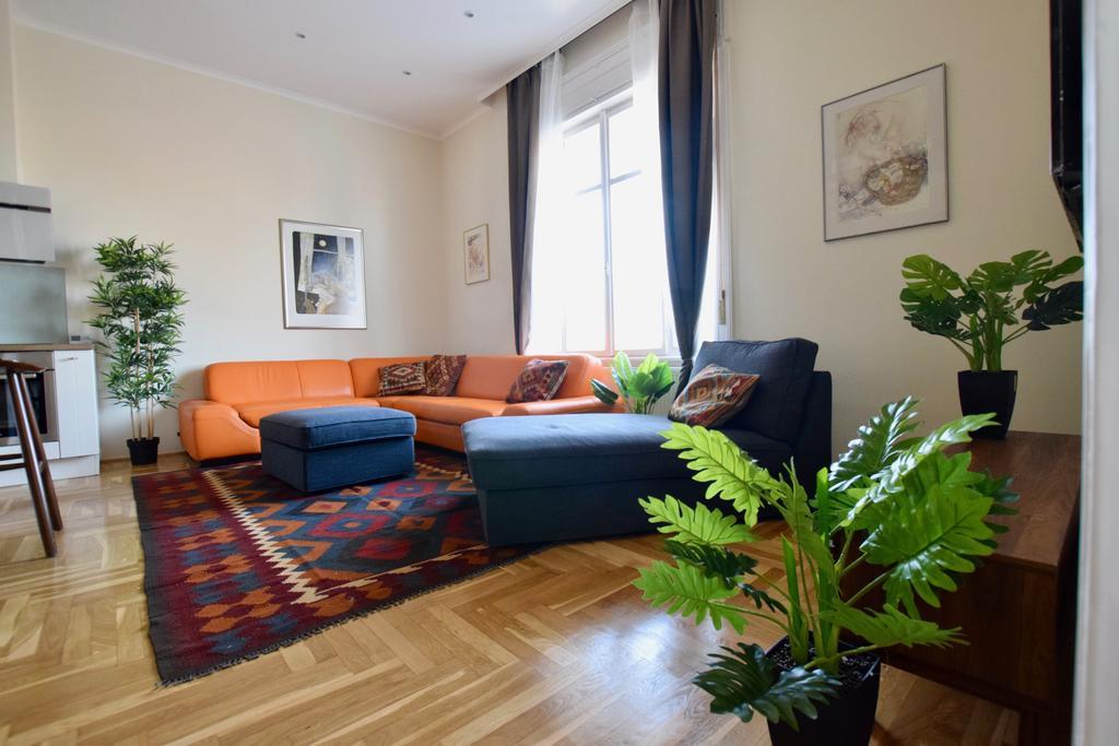 Luxury Apartment by Hi5 - Király street Suite Budapešť Exteriér fotografie