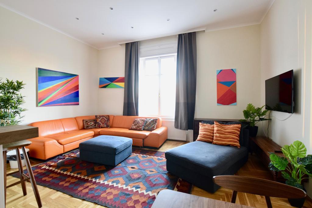 Luxury Apartment by Hi5 - Király street Suite Budapešť Exteriér fotografie