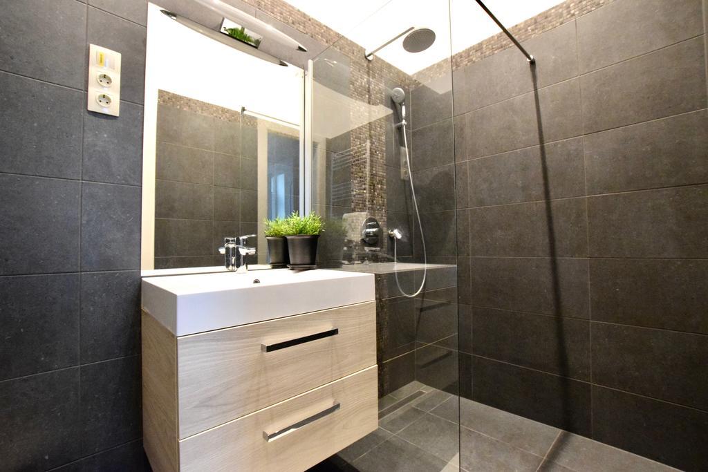 Luxury Apartment by Hi5 - Király street Suite Budapešť Exteriér fotografie
