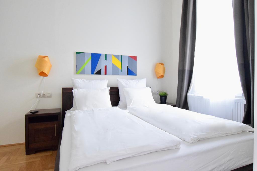 Luxury Apartment by Hi5 - Király street Suite Budapešť Exteriér fotografie